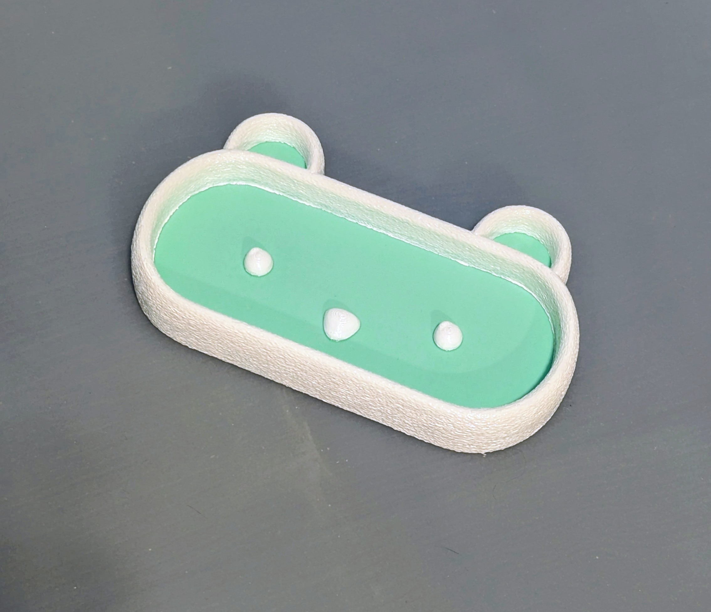 This mint green filament is beautiful, especially paired with white or pink!