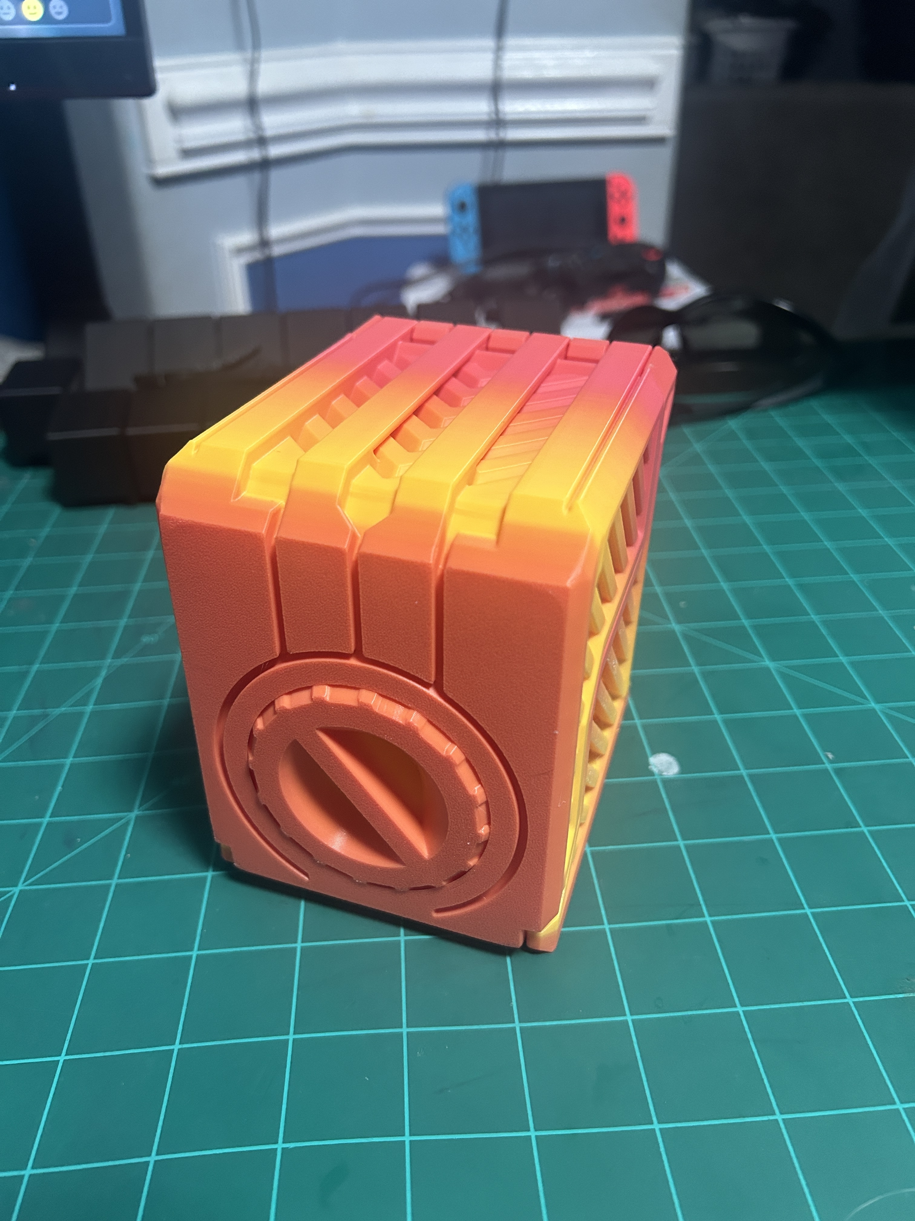 Image of Magnetic Capacitance Box