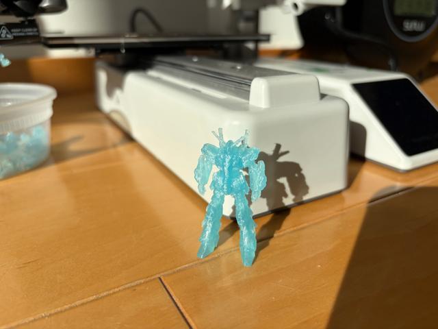 1/420 Scale RX-0 Unicorn Gundam Miniature