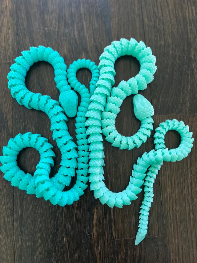 Teal Elixir (left) Mint Green Elixir (right)