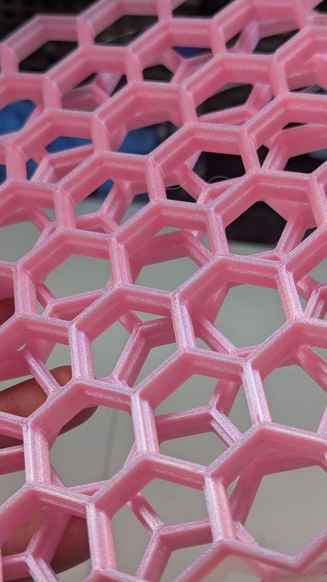 Super easy to print with this filament, and SOOO glittery!